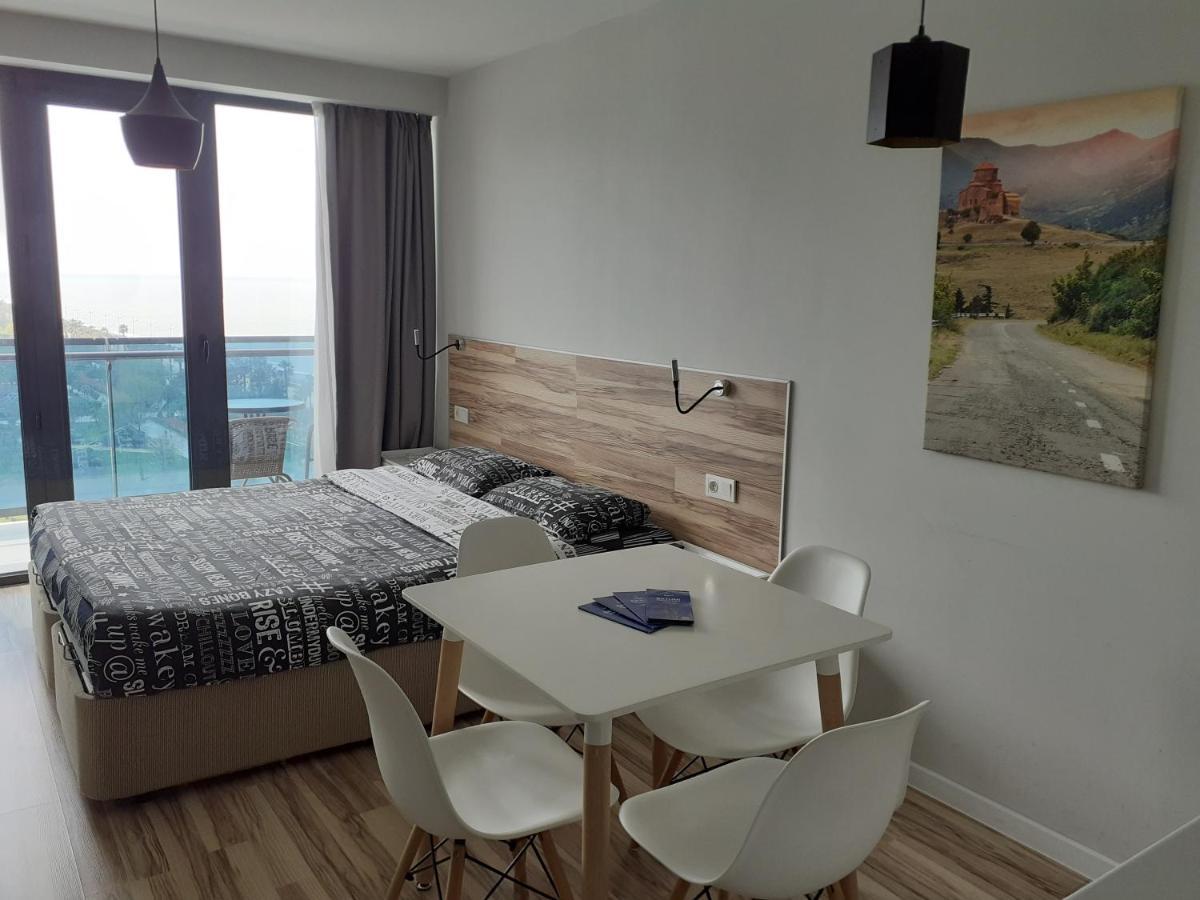 Batumi Beach Tower 外观 照片