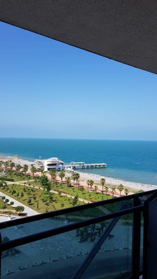 Batumi Beach Tower 外观 照片