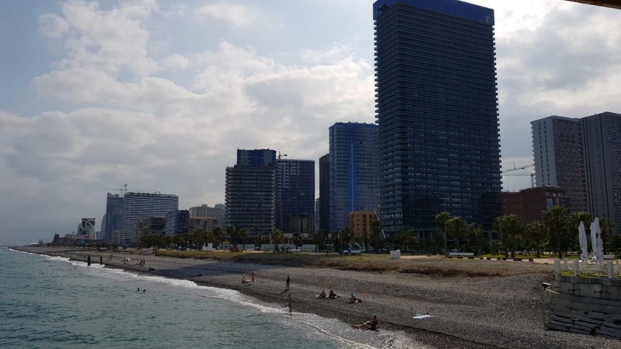 Batumi Beach Tower 外观 照片